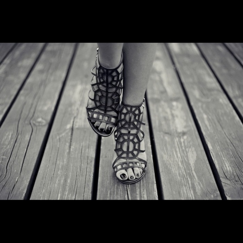 Sergio Rossi "Scarpe Donna" Suede Sandals